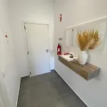 Casa Com Terraco E Piscina *